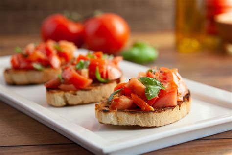 sagra della bruschetta lariano|Sagra della bruschetta a Lariano su GiraItalia.it